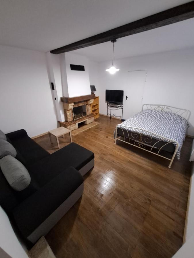 Appartement Le Val D Arlette à Arsonval Extérieur photo